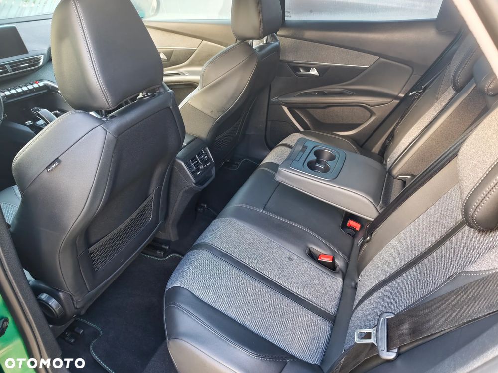 Peugeot 3008 - 22