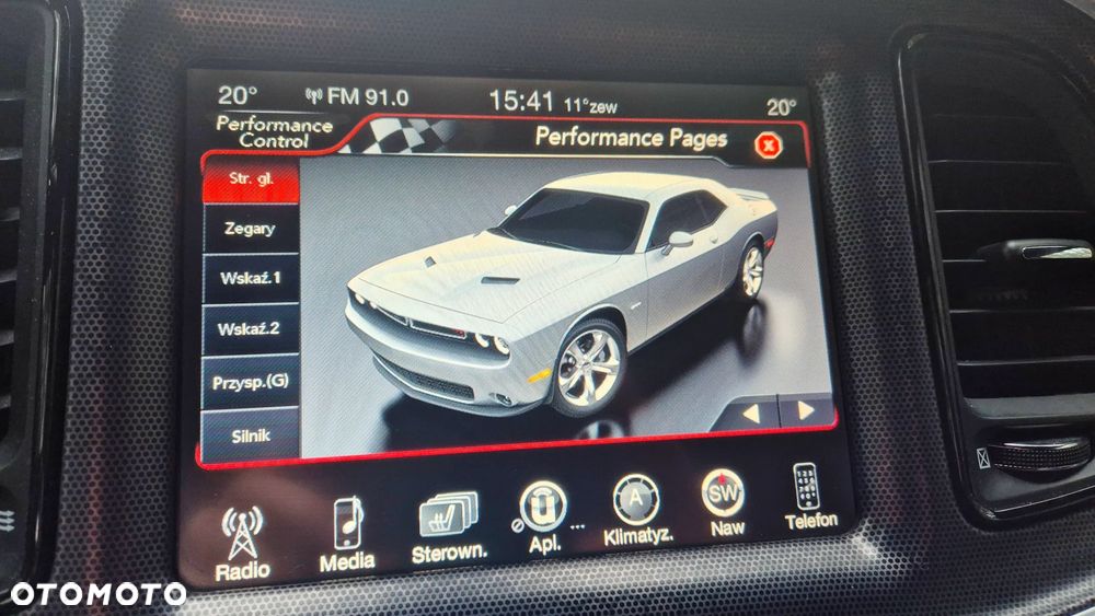 Dodge Challenger - 6