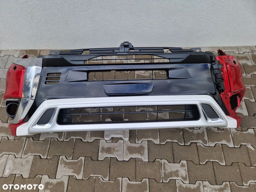 Zderzak Mitsubishi Outlander III 2015 - - 3