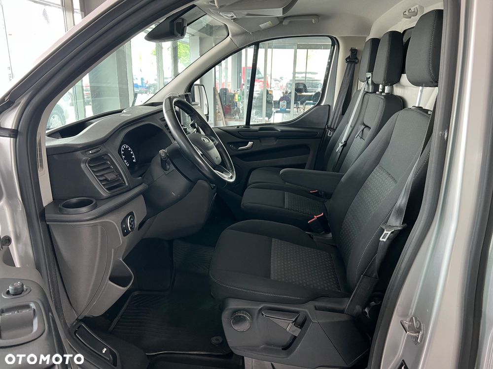Ford Transit Custom - 23