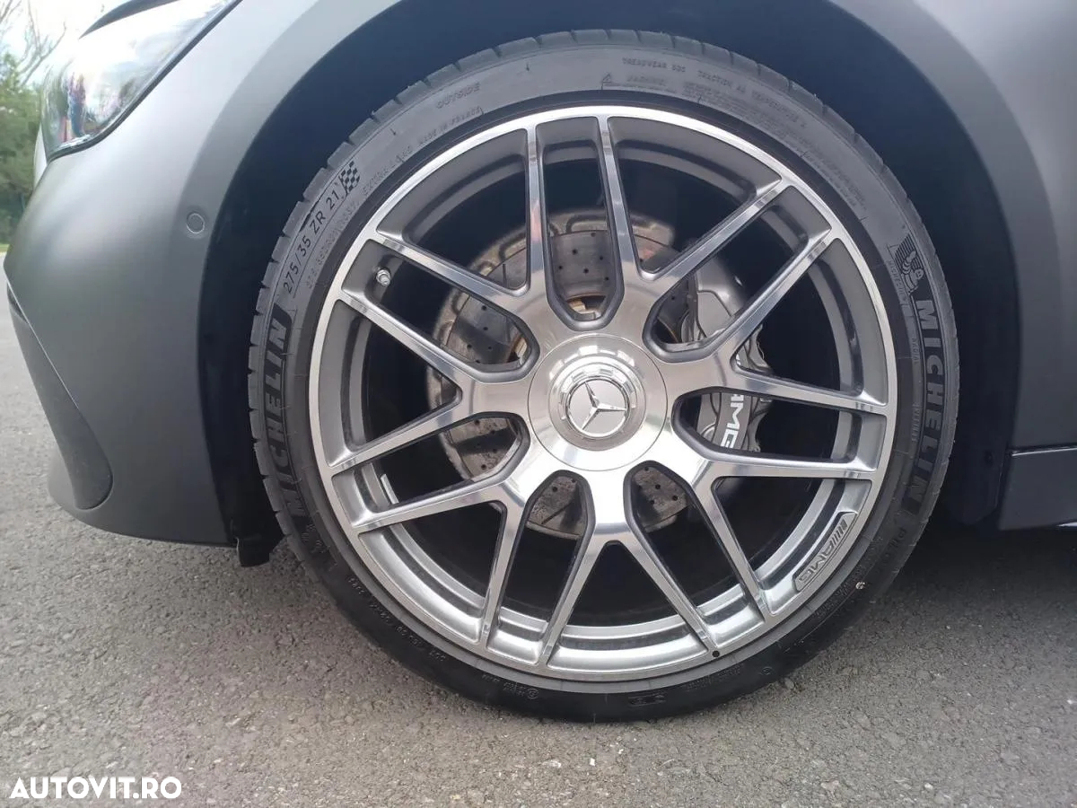 Mercedes-Benz AMG GT 53 4MATIC+ MHEV - 17