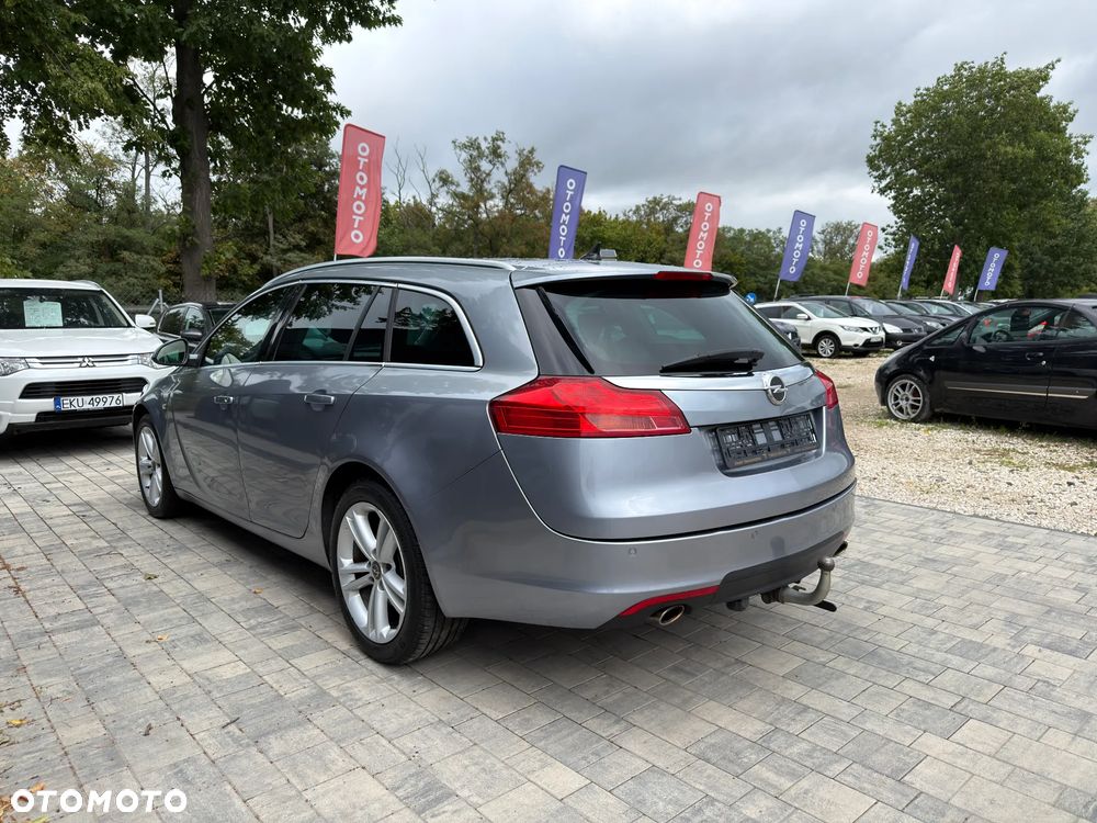 Opel Insignia 1.6 T Cosmo - 4