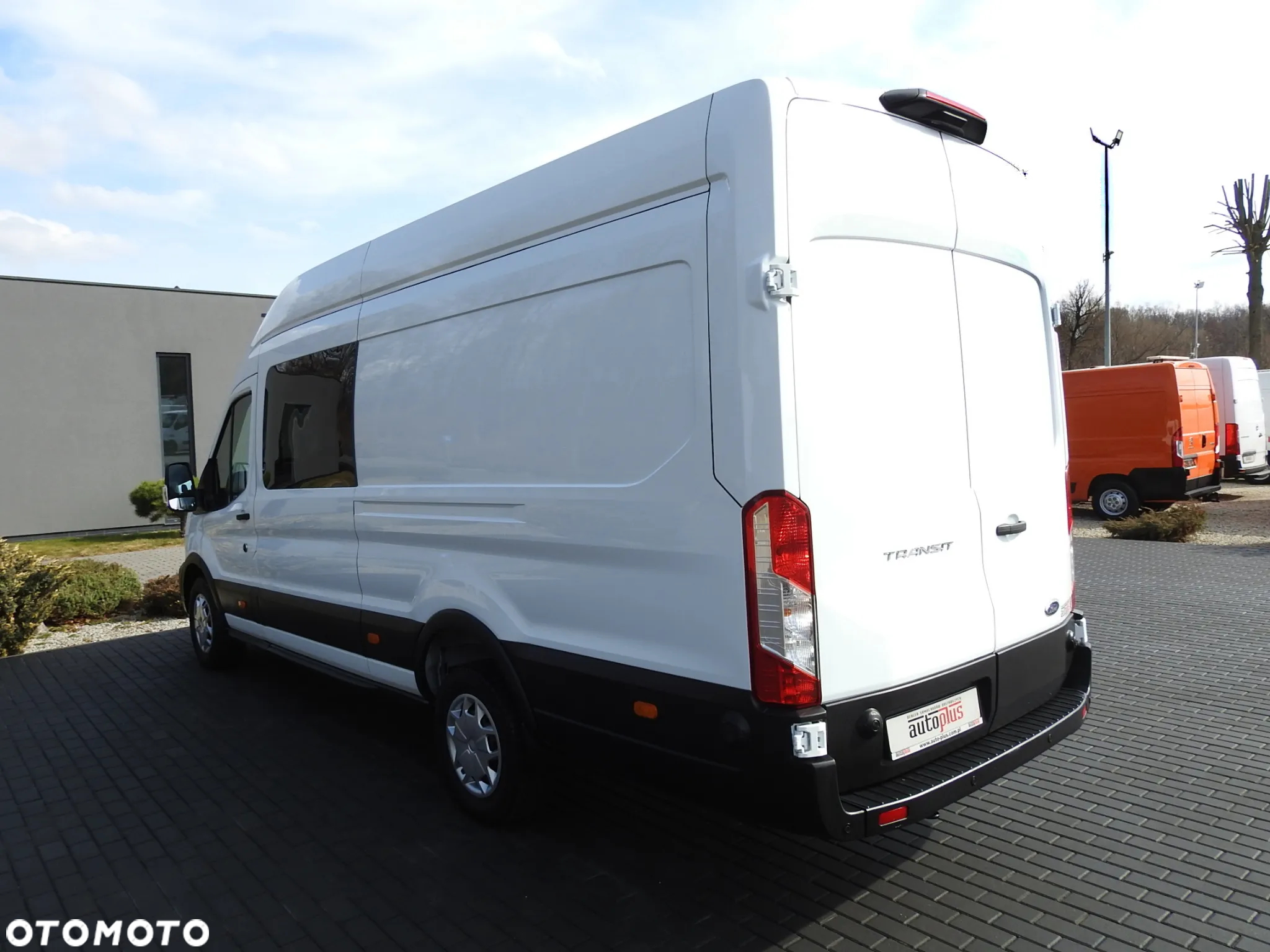 Ford TRANSIT  FURGON BRYGADÓWKA 6 MIEJSC TEMPOMAT LEDY KLIMATYZACJA 180KM [ U88643 ] - 11