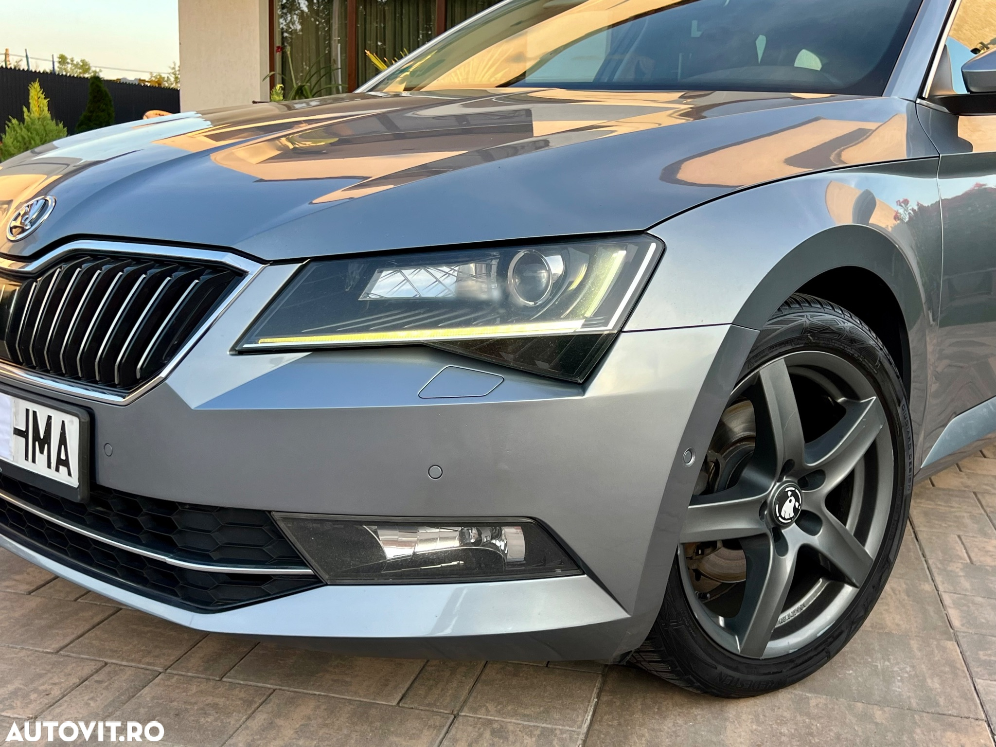 Skoda Superb Combi 1.6 TDI DSG Ambition - 16