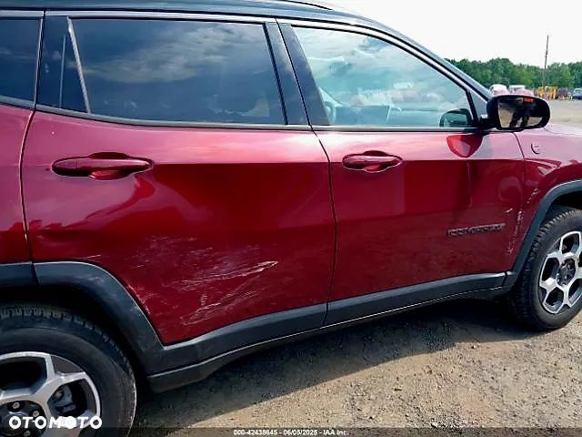 Jeep Compass - 13