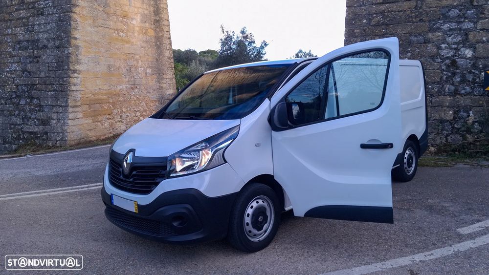 Renault Trafic 1.6 dci – 125cv, versão Longa - 11