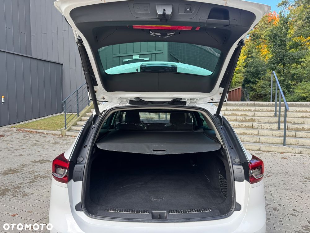 Opel Insignia 2.0 CDTI Cosmo S&S - 24