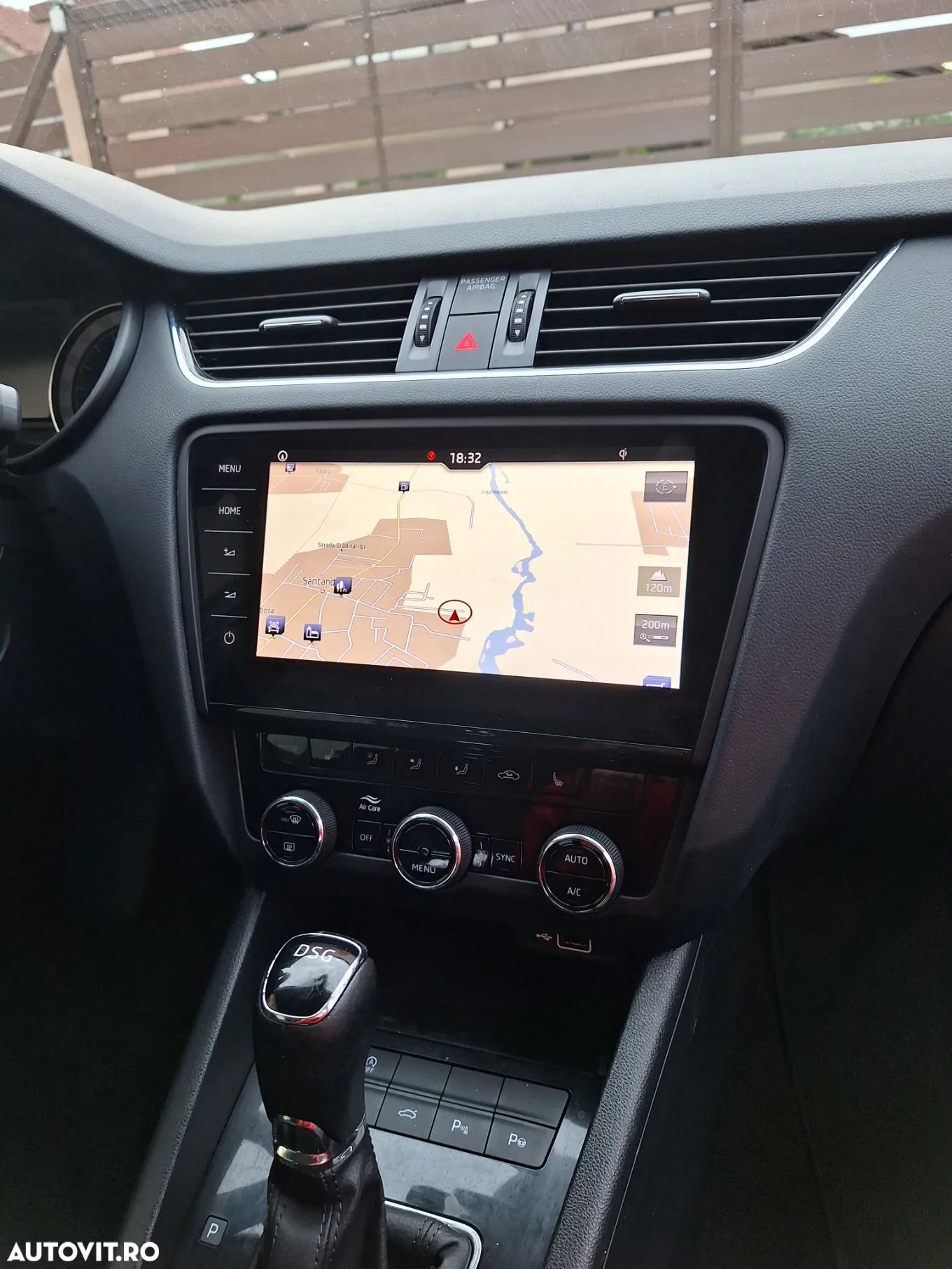 Skoda Octavia Combi 1.6 TDI DSG Style - 6