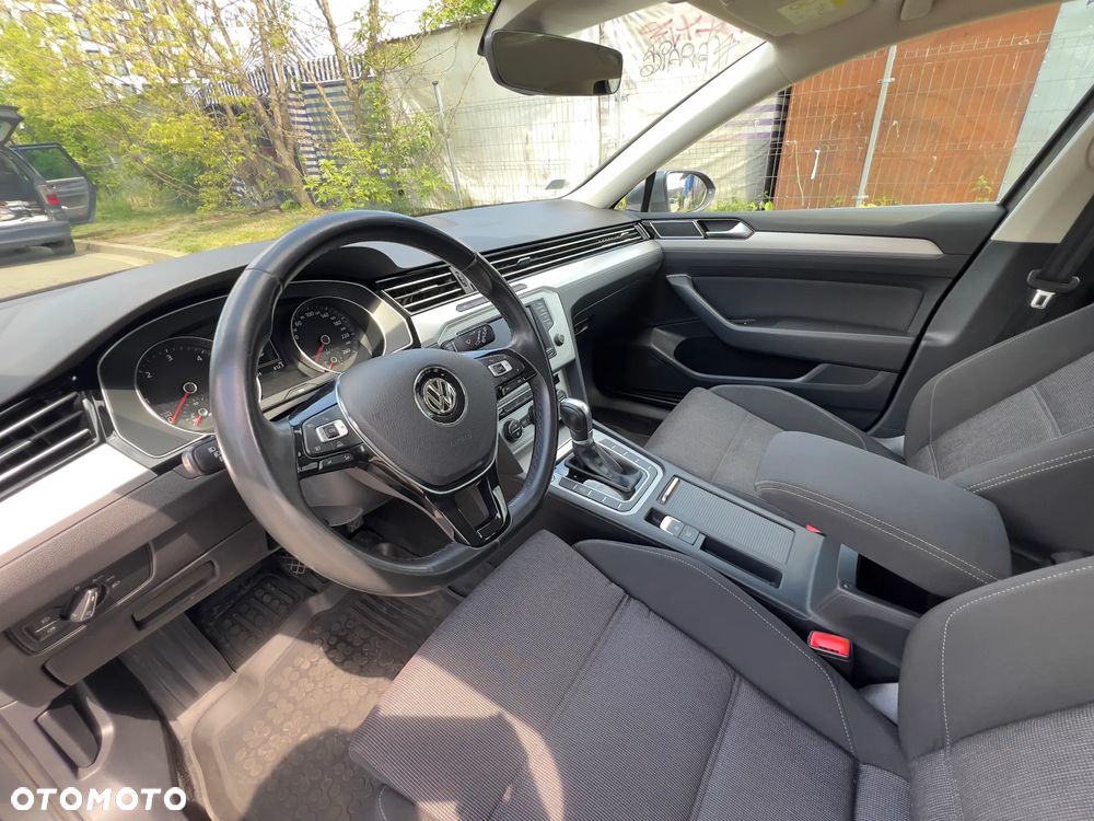 Volkswagen Passat 2.0 TDI BMT Comfortline DSG - 11