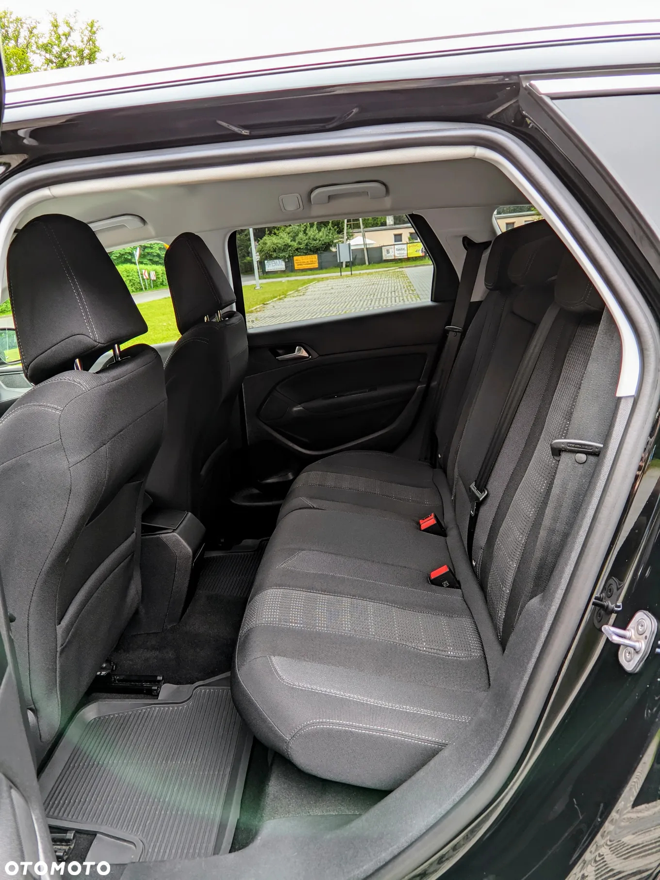 Peugeot 308 SW 1.6 BlueHDi Allure S&S - 16