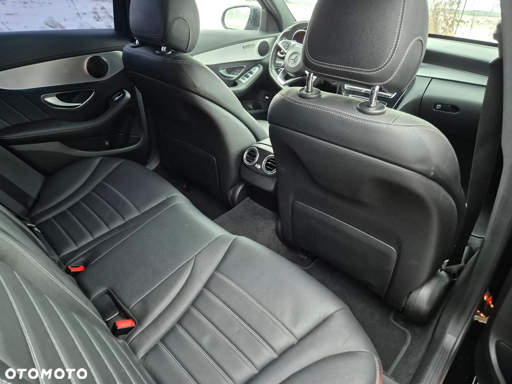 Mercedes-Benz Klasa C 220 d 4Matic 7G-TRONIC - 12