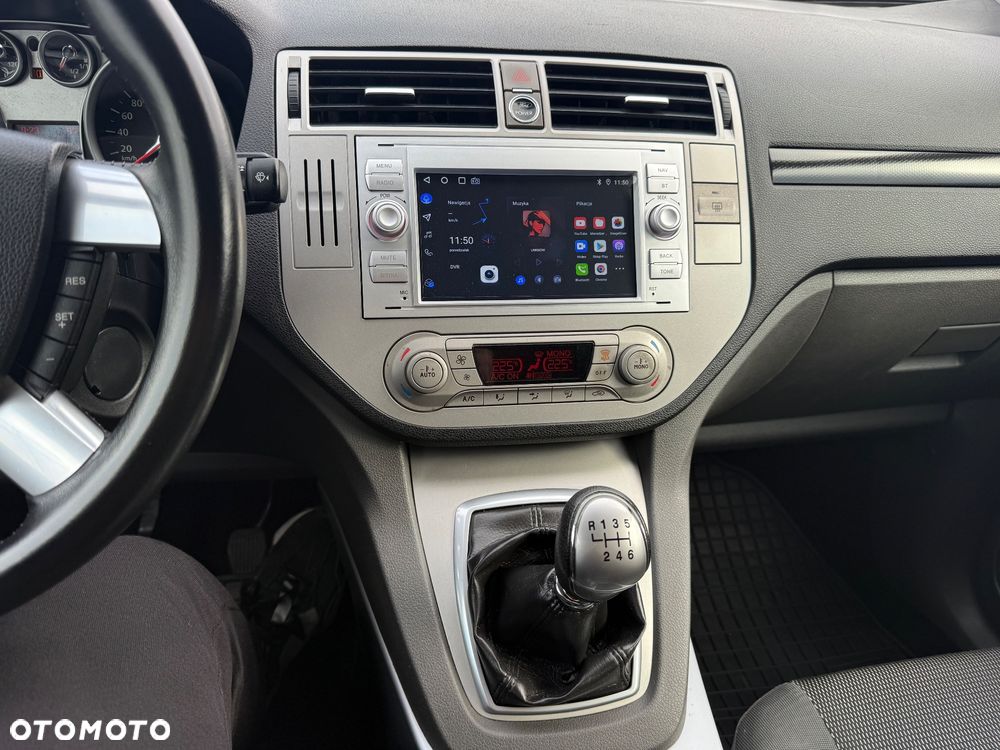 Ford Kuga 2.0 TDCi 2x4 Titanium - 21