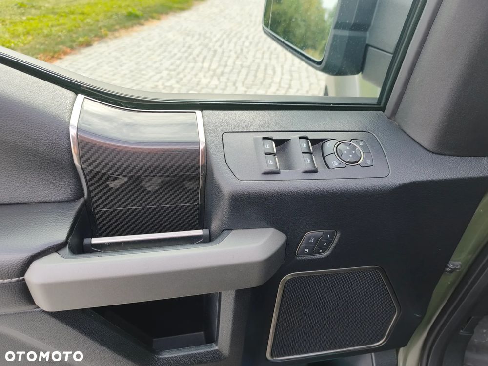 Ford F150 - 18