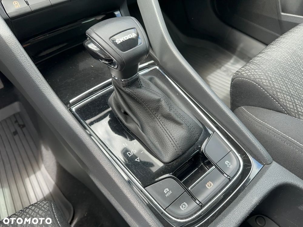 Skoda Karoq 1.5 TSI ACT Style DSG - 24