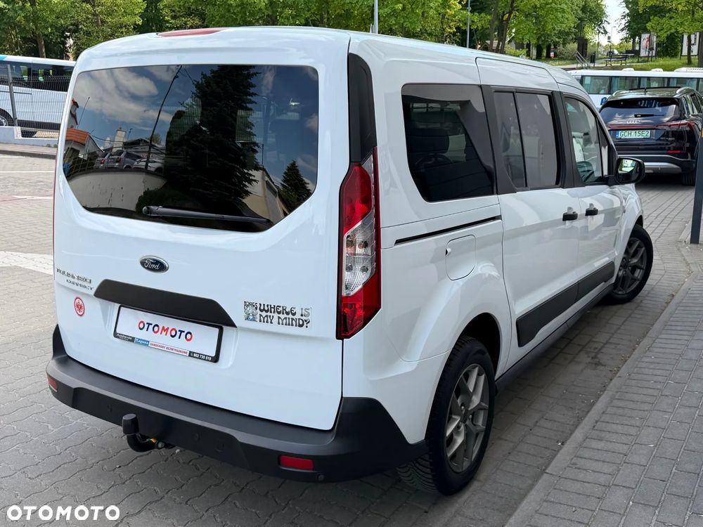 Ford Tourneo Connect Grand - 27