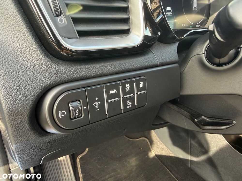 Kia Ceed 1.6 GDI PHEV Business Line DCT - 18