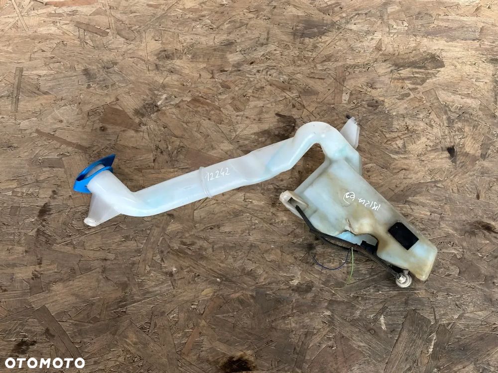 ZBIORNICZEK SPRYSKIWACZY SEAT IBIZA IV  6Q0955453N - 1