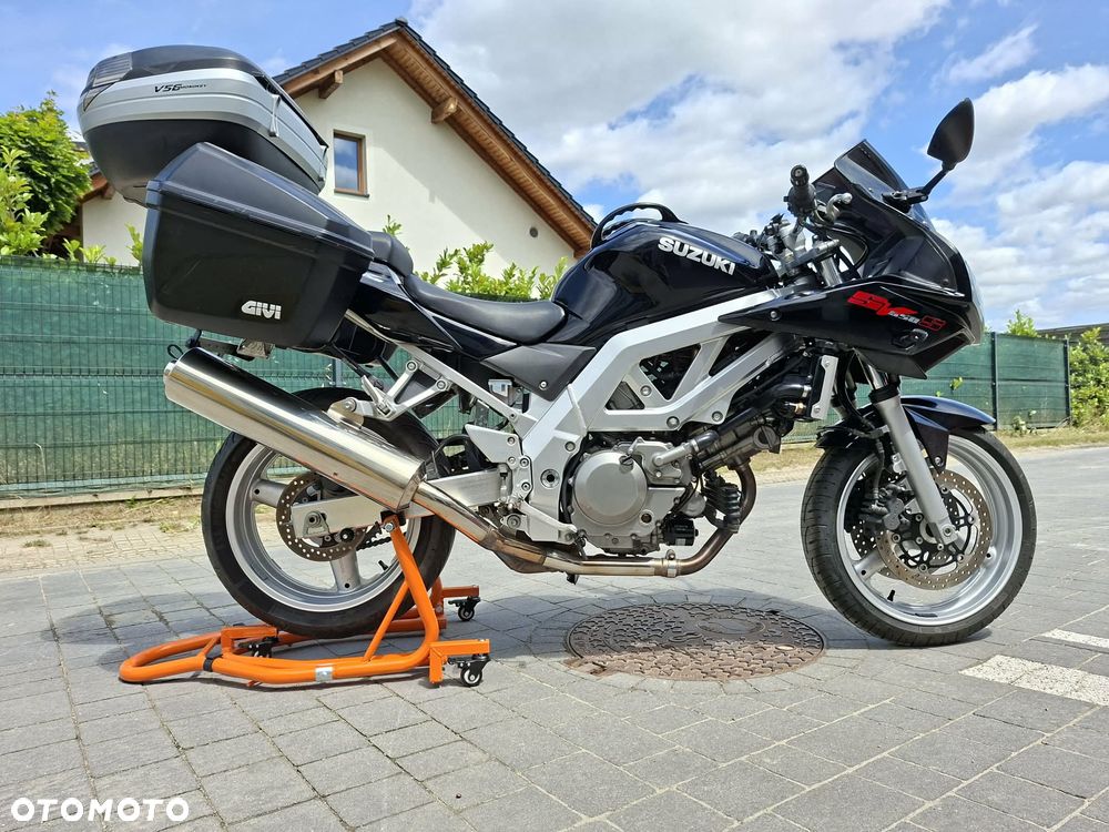 Suzuki SV - 6
