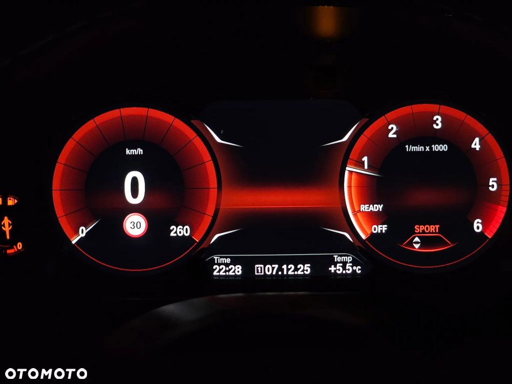 BMW Seria 3 320d xDrive M Sport Shadow - 23