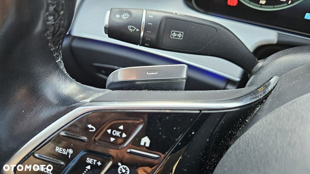 Mercedes-Benz Klasa E - 29