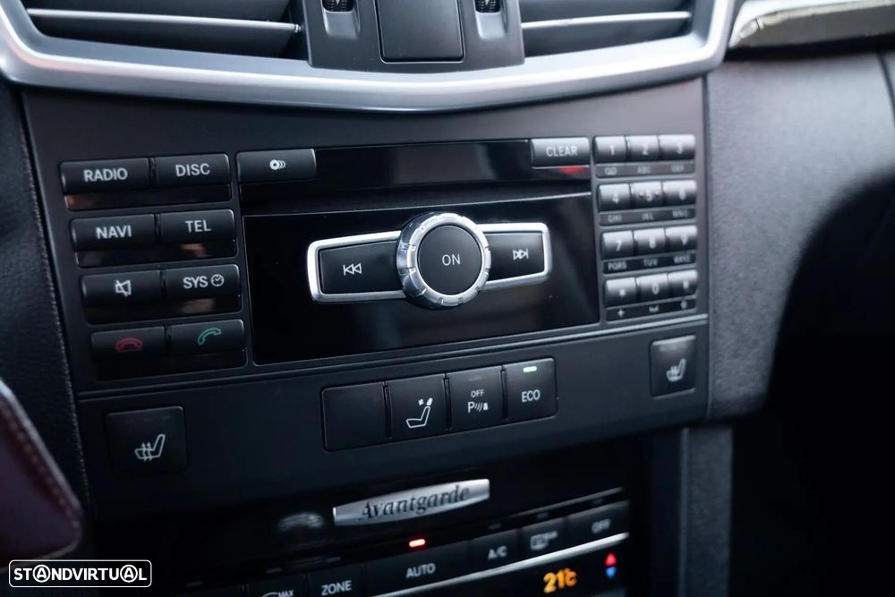 Mercedes-Benz E 220 BlueTEC 9G-TRONIC Avantgarde - 21