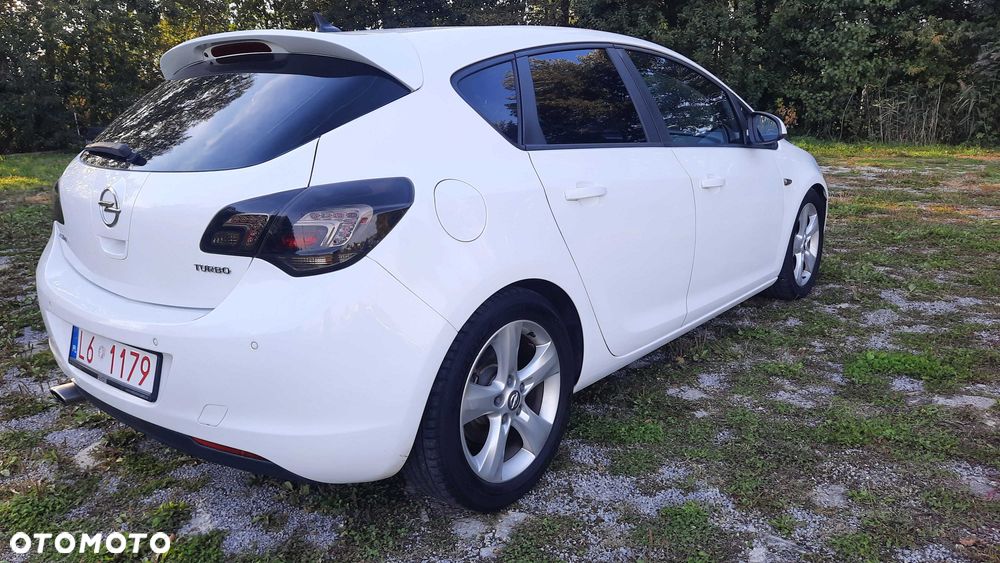 Opel Astra - 4
