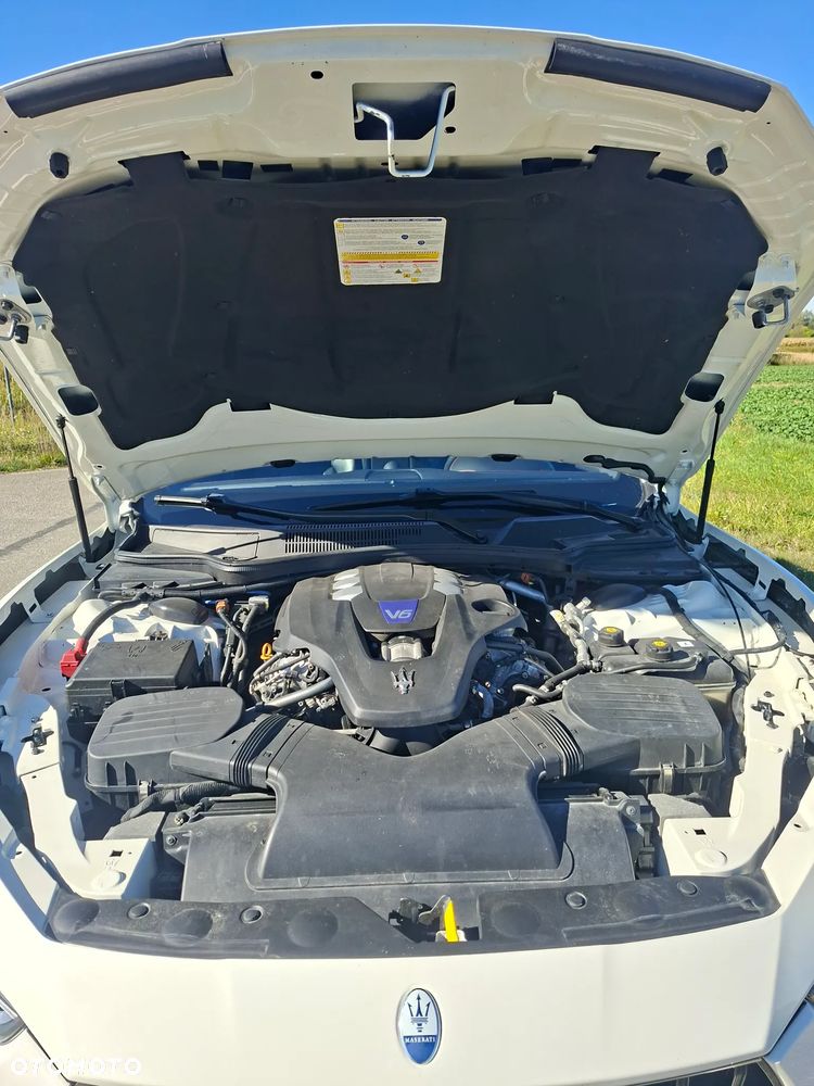 Maserati Ghibli - 32