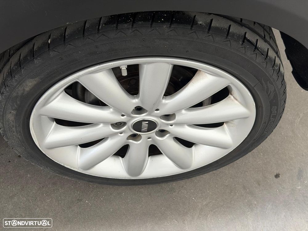 MINI 5 Portas Cooper D - 9