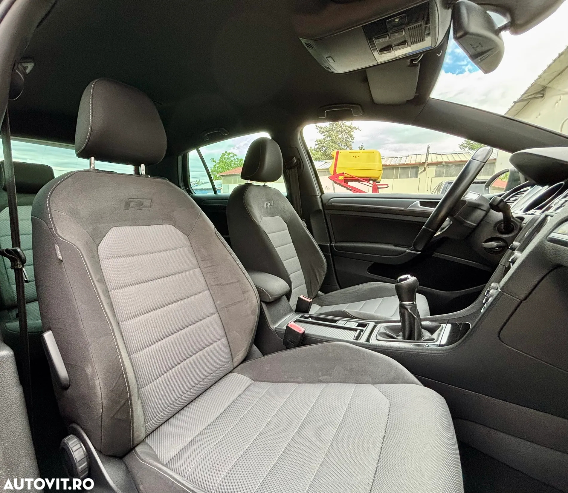 Volkswagen Golf 1.4 TSI Highline - 25