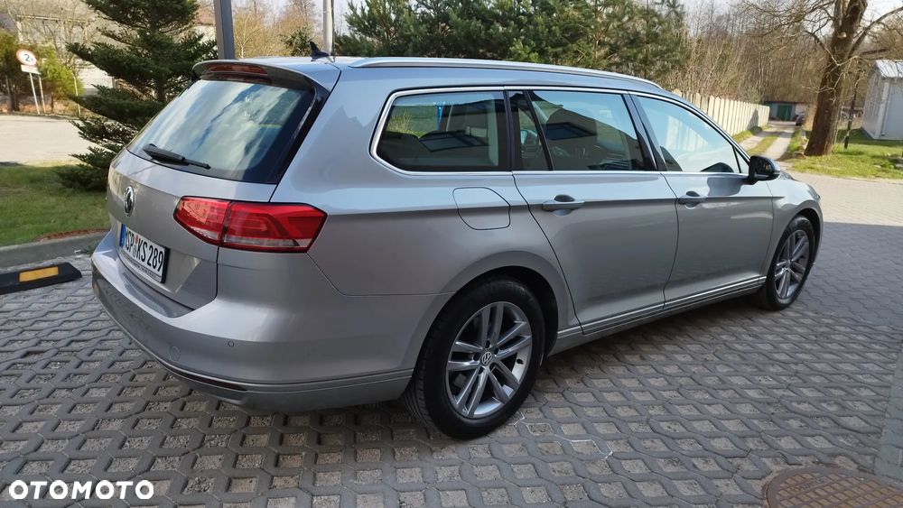 Volkswagen Passat 2.0 TDI SCR DSG Highline - 13