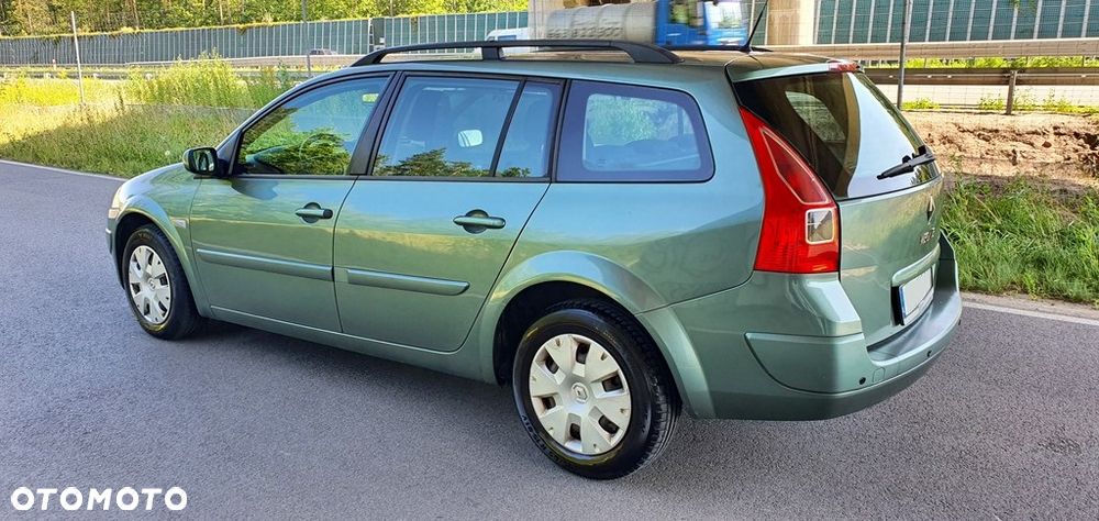 Renault Megane 1.9 dCi Dynamique Euro5 - 8