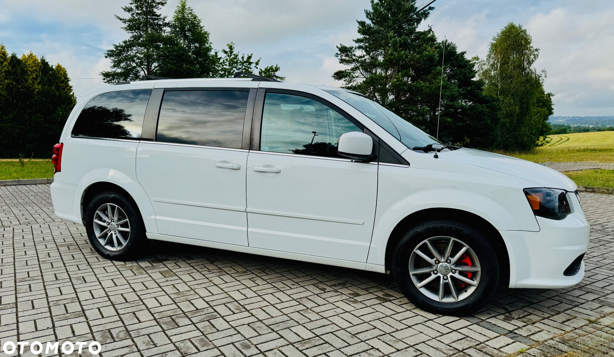 Dodge Grand Caravan 3.6 R/T - 2