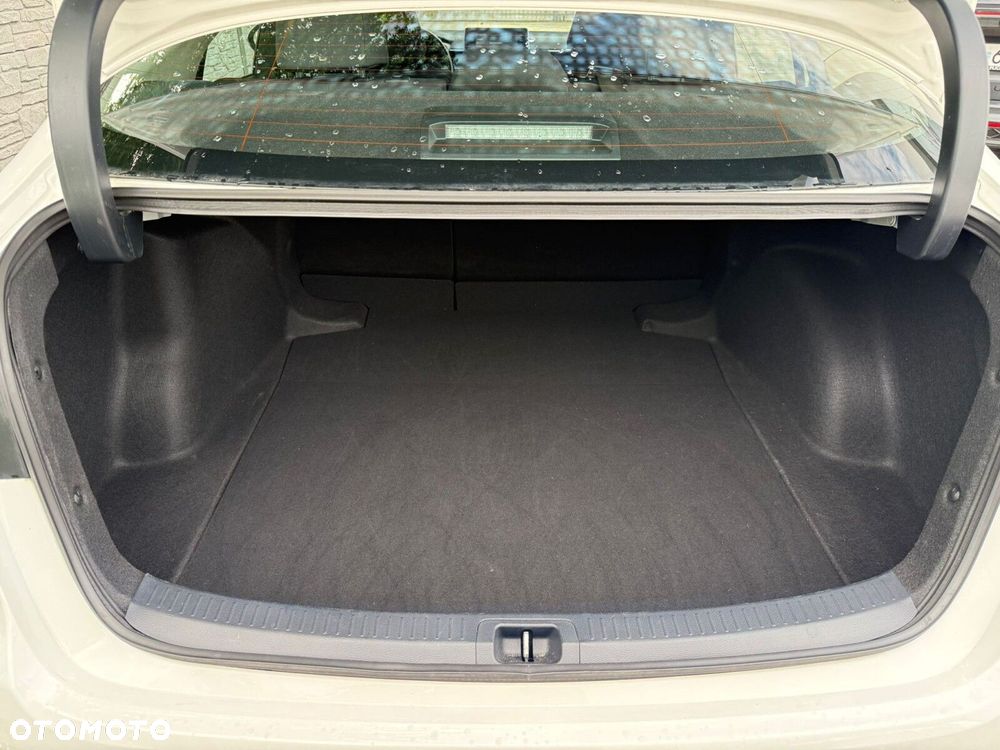 Toyota Corolla 1.5 Comfort MS - 10
