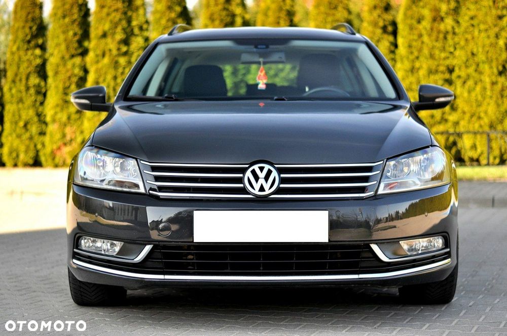 Volkswagen Passat - 29