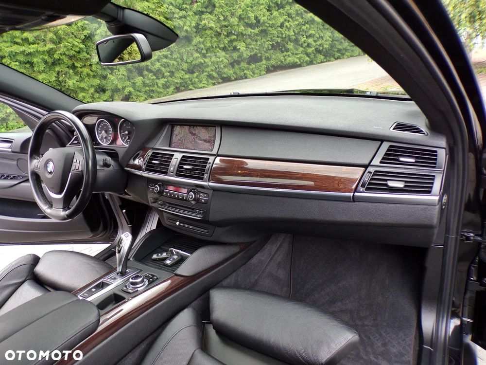 BMW X6 xDrive40d Edition Exclusive - 16
