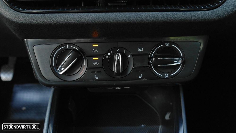 Skoda Fabia 1.0 MPI - 42