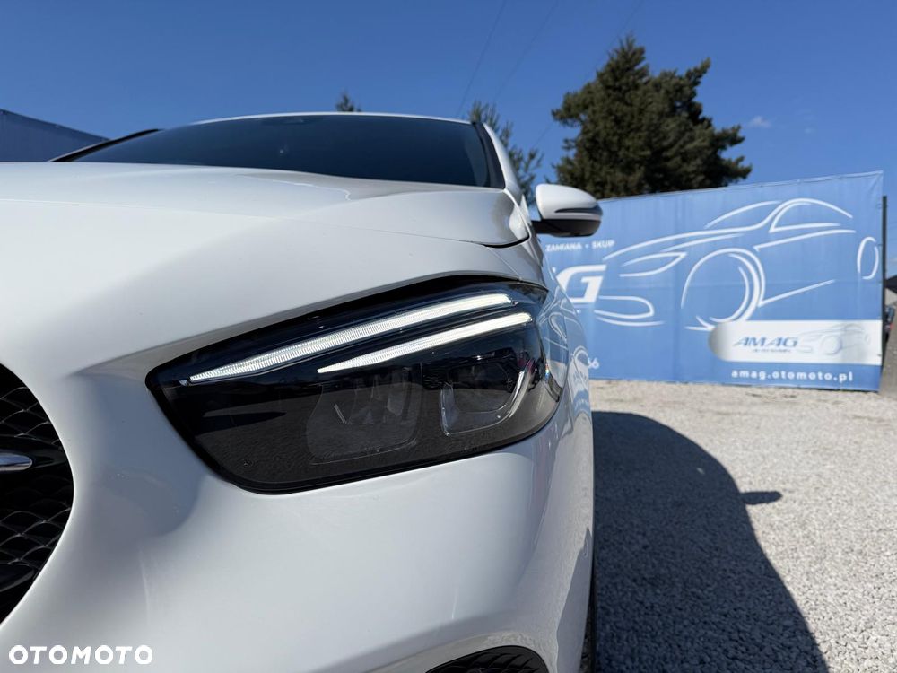 Mercedes-Benz Klasa B 180 d 7G-DCT - 2