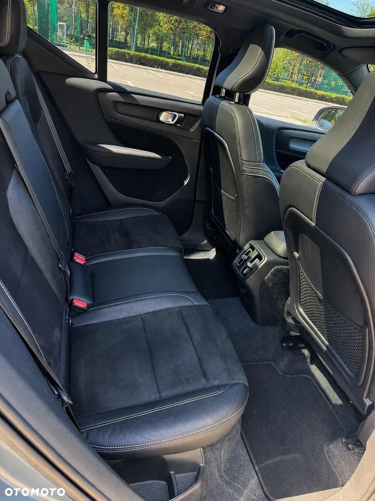 Volvo XC 40 T5 AWD Geartronic R-Design - 10