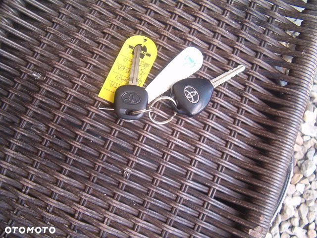 Toyota Urban Cruiser - 23