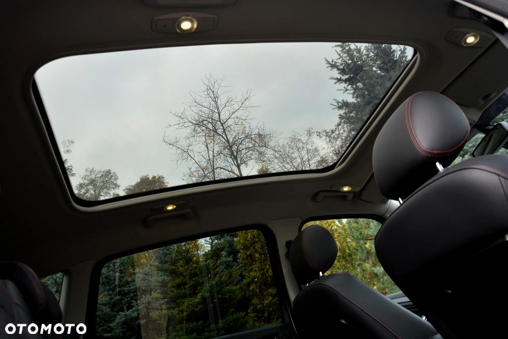 Ford S-Max 2.0 TDCi DPF Titanium X - 6