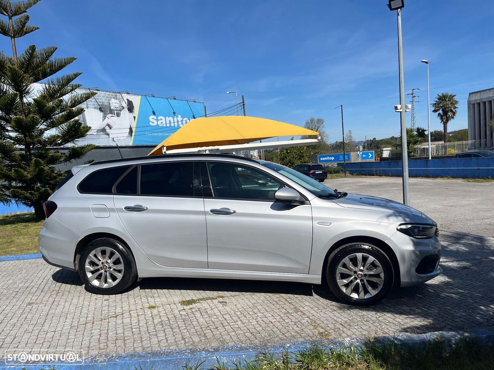 Fiat Tipo Station Wagon 1.3 M-Jet Lounge - 9