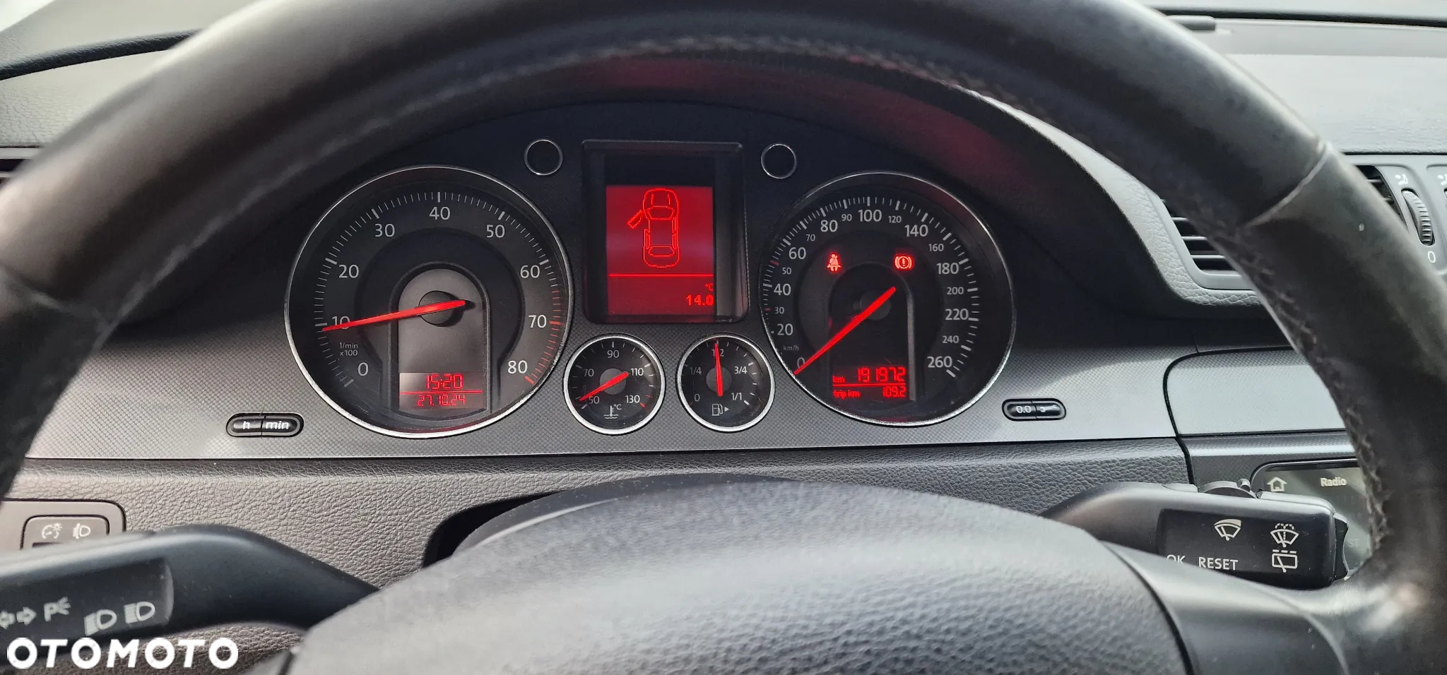 Volkswagen Passat 1.6 Comfortline - 5