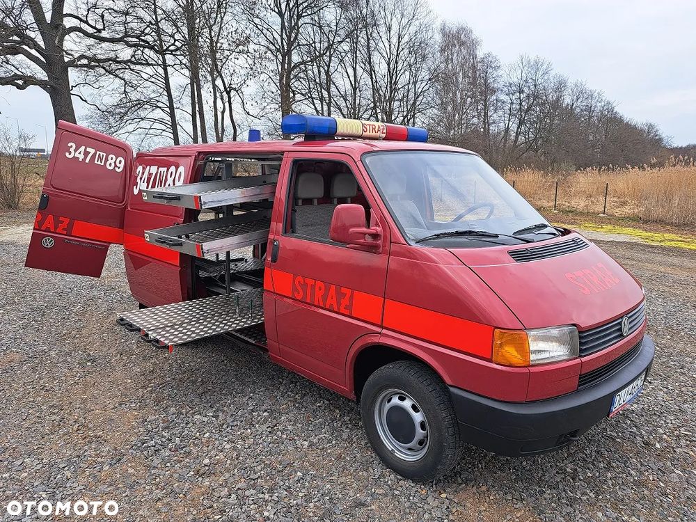 Volkswagen Transporter - 2