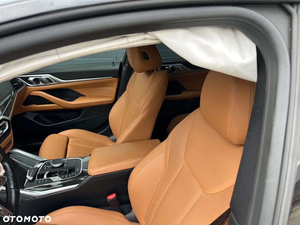 BMW Seria 4 420d xDrive mHEV M Sport - 13