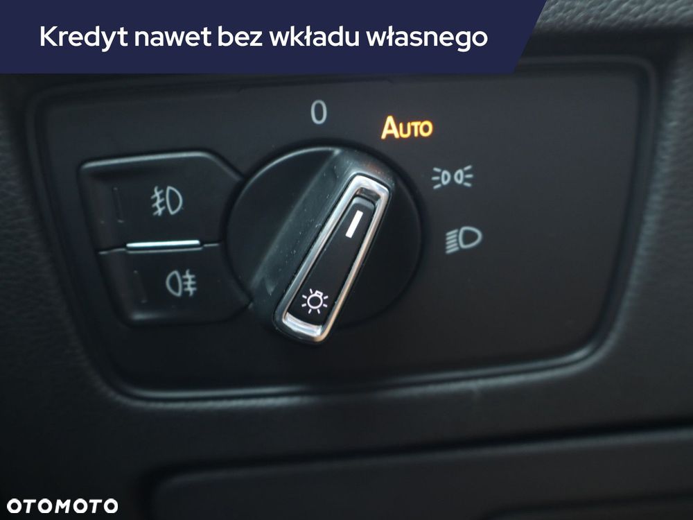 Volkswagen Passat - 19