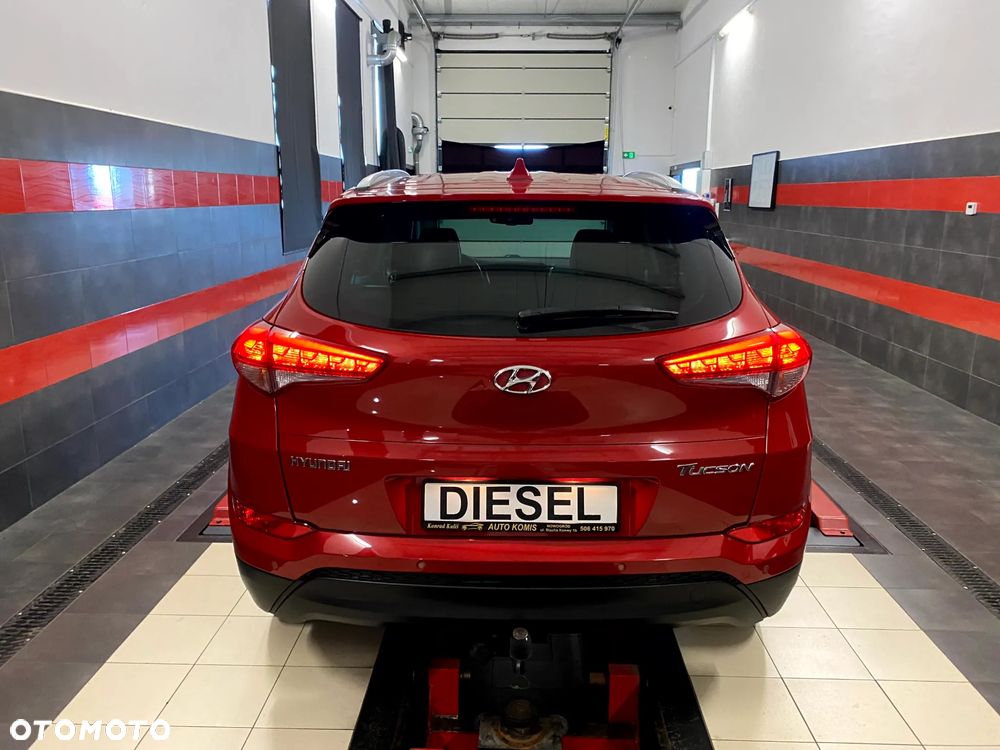 Hyundai Tucson blue 1.7 CRDi 2WD Advantage - 11