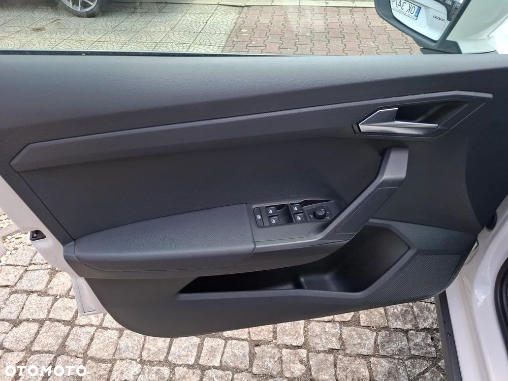 Seat Arona 1.0 TSI Style S&S DSG - 28