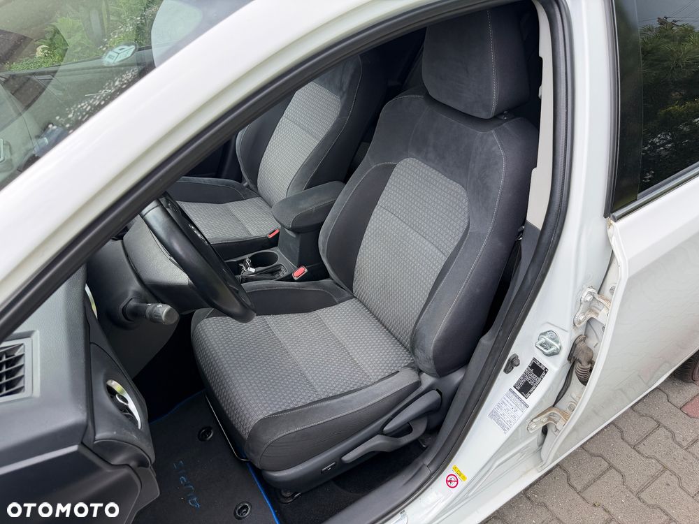 Toyota Auris 1.8 VVT-i Automatik Edition S+ - 27