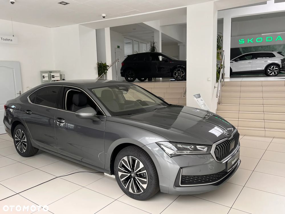 Skoda Superb 1.5 TSI mHEV Drive DSG - 1