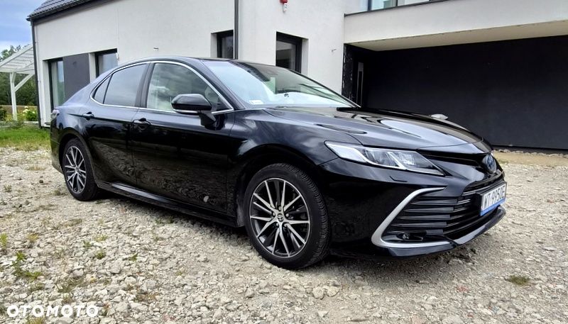 Toyota Camry - 9